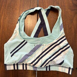 Lululemon Run: Stuff Your Bra II